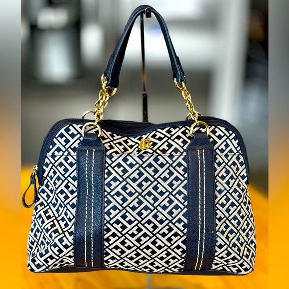 Tommy Hilfiger Handbags - NWOT Tommy Hilfiger Logo Satchel